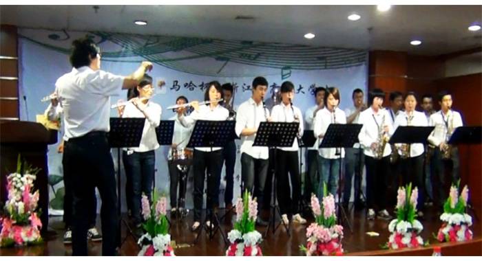 “金沙js93252杯”浙江省大学生日语演讲比赛—日本流行歌曲进行的中日国际文化交流