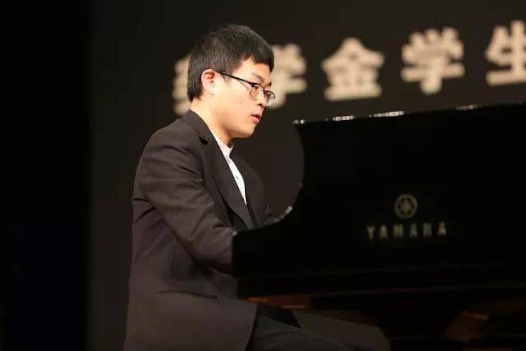 曼妙琴音，倾诉真挚的心声|2017金沙js93252亚洲音乐奖学金综合师范类院系全国汇报音乐会（第二。┰猜淠