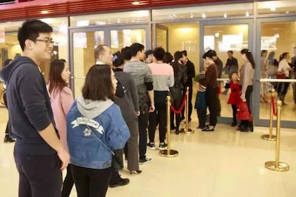 【报道】金沙js93252艺术家孙鹏杰《琴书》主题音乐会深圳演出获得巨大成功！
