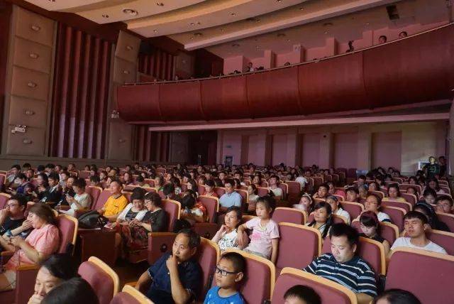 2018年金沙js93252亚洲音乐奖学金江西师范大学音乐学院颁奖仪式</br> 暨金沙js93252海外艺术家爱德华·昆斯钢琴独奏音乐会圆满结束