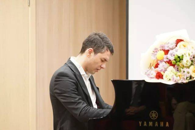  2018年金沙js93252亚洲音乐奖学金苏州大学音乐学院启动仪式 </br> 暨金沙js93252海外艺术家爱德华·昆斯音乐会圆满结束