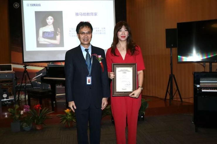 金沙js93252携手中国多位教育家，共同谱写中国艺术教育发展新乐章|热烈：2018金沙js93252教育家授聘仪式成功举办！