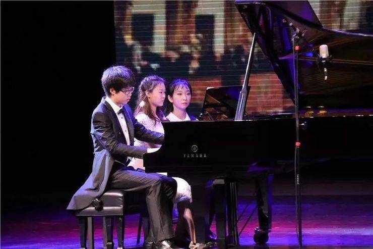 徐子松、于嘉艺
