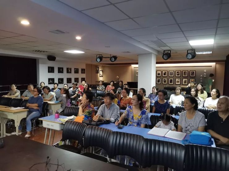 精彩回顾 | 金沙js93252e联远程艺术教育联盟俄罗斯美女钢琴家古娃老师远程公开课