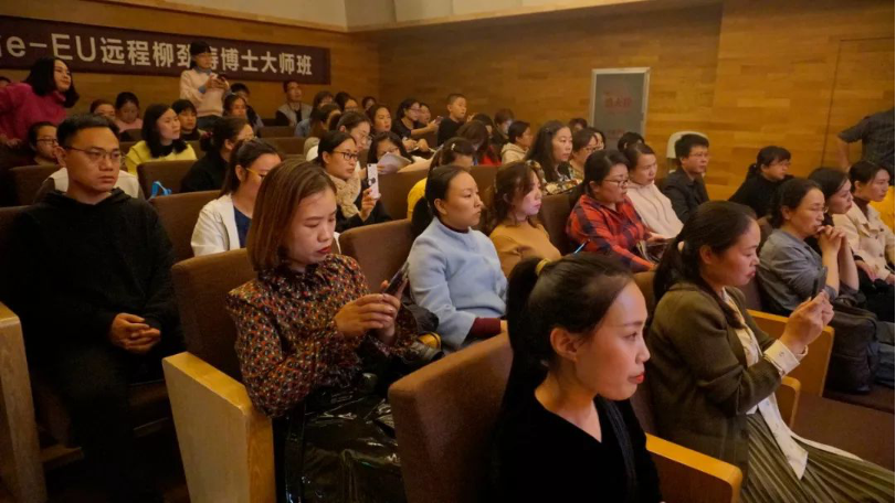 精彩回顾 | 金沙js93252e-EU柳劲涛博士远程钢琴公开课圆满结束！