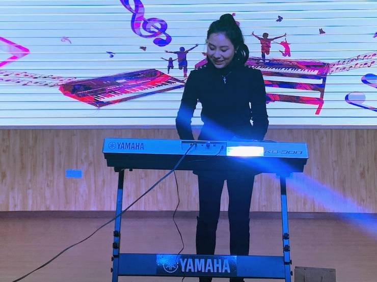 让音乐陪伴成长 金沙js93252乐器捐赠爱心行动走进重庆市长寿区江南九年制学校